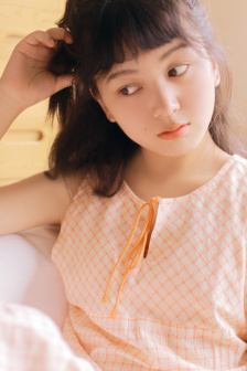 穿越到没有衣服的世界小说